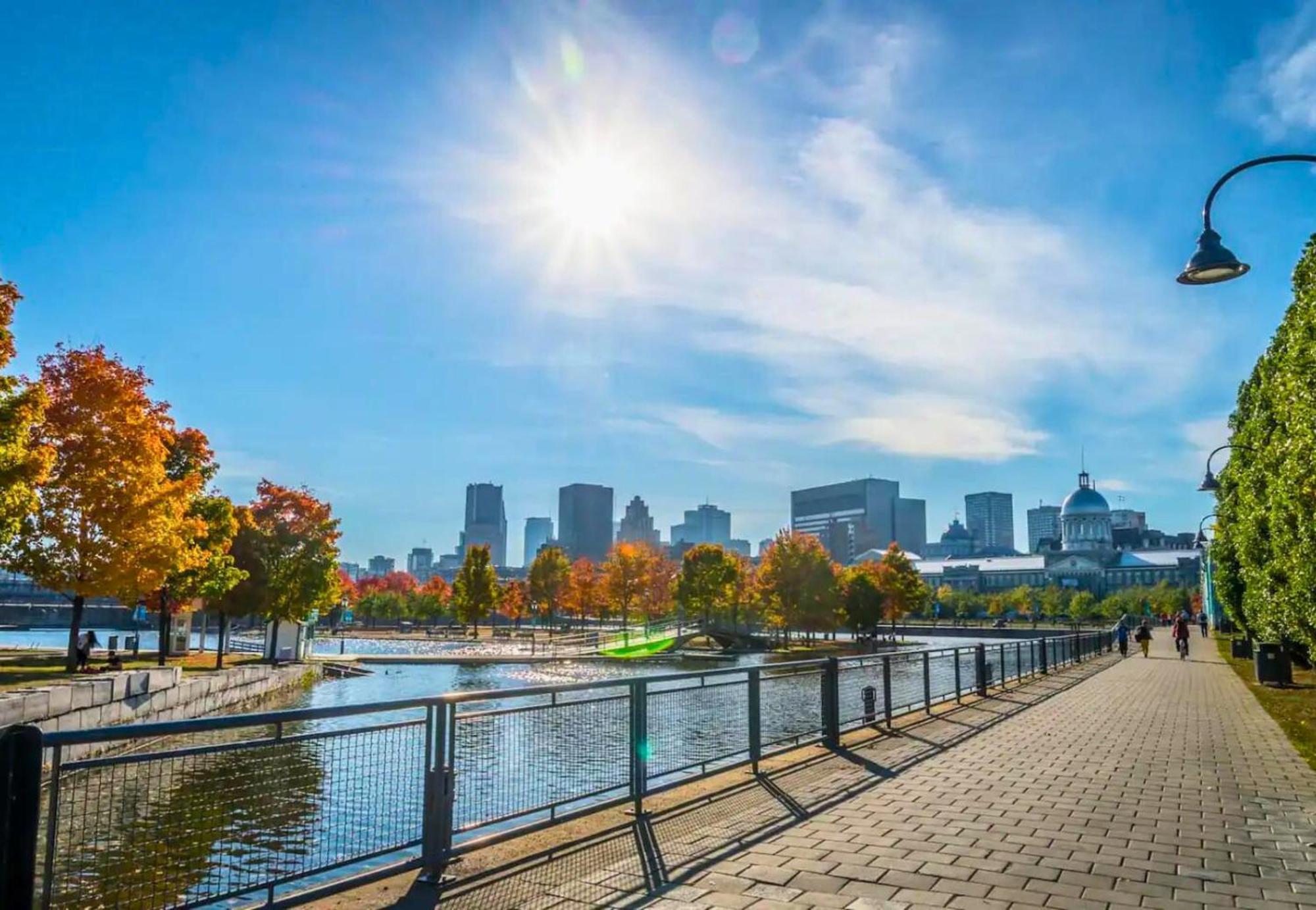 Апарт отель Liv Mtl Avenue Монреаль Экстерьер фото